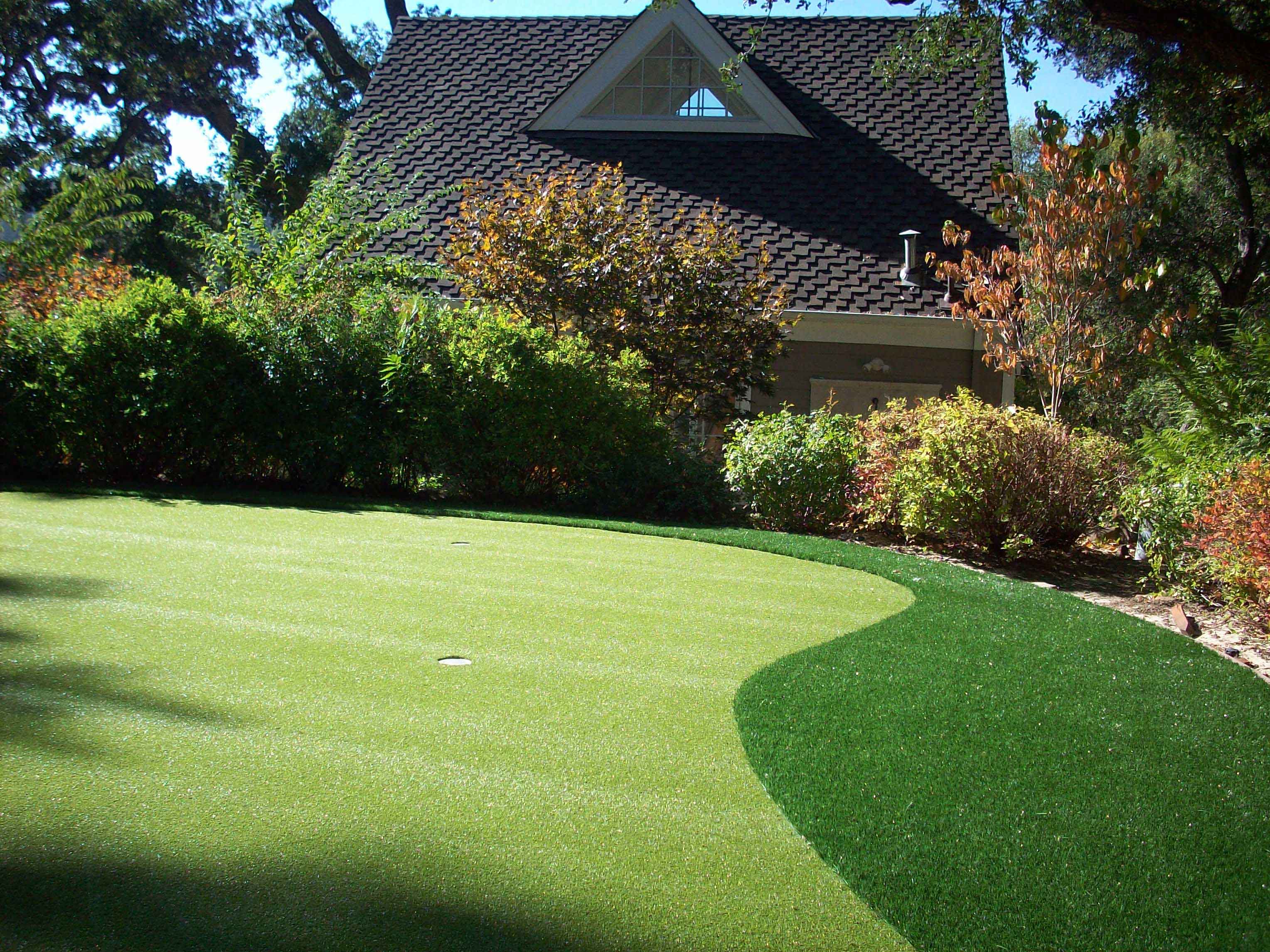 Texturized Nylon Synthetic Putting Green